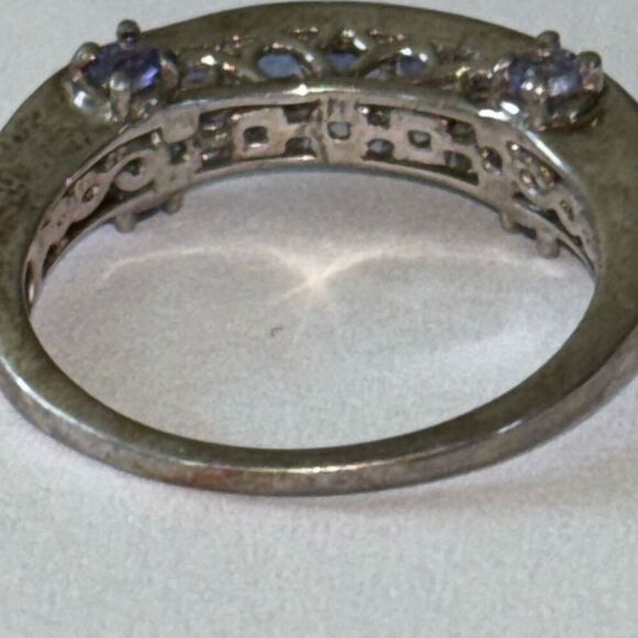 925 sterling silver & tanzanite ring band set side stone Sz 9 3.44g STS - Picture 4 of 8